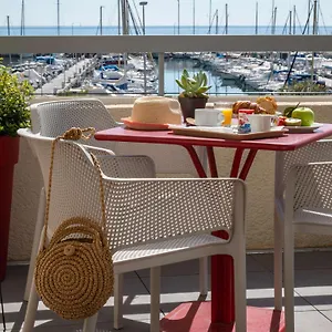 Ibis Budget Bord De Hotel